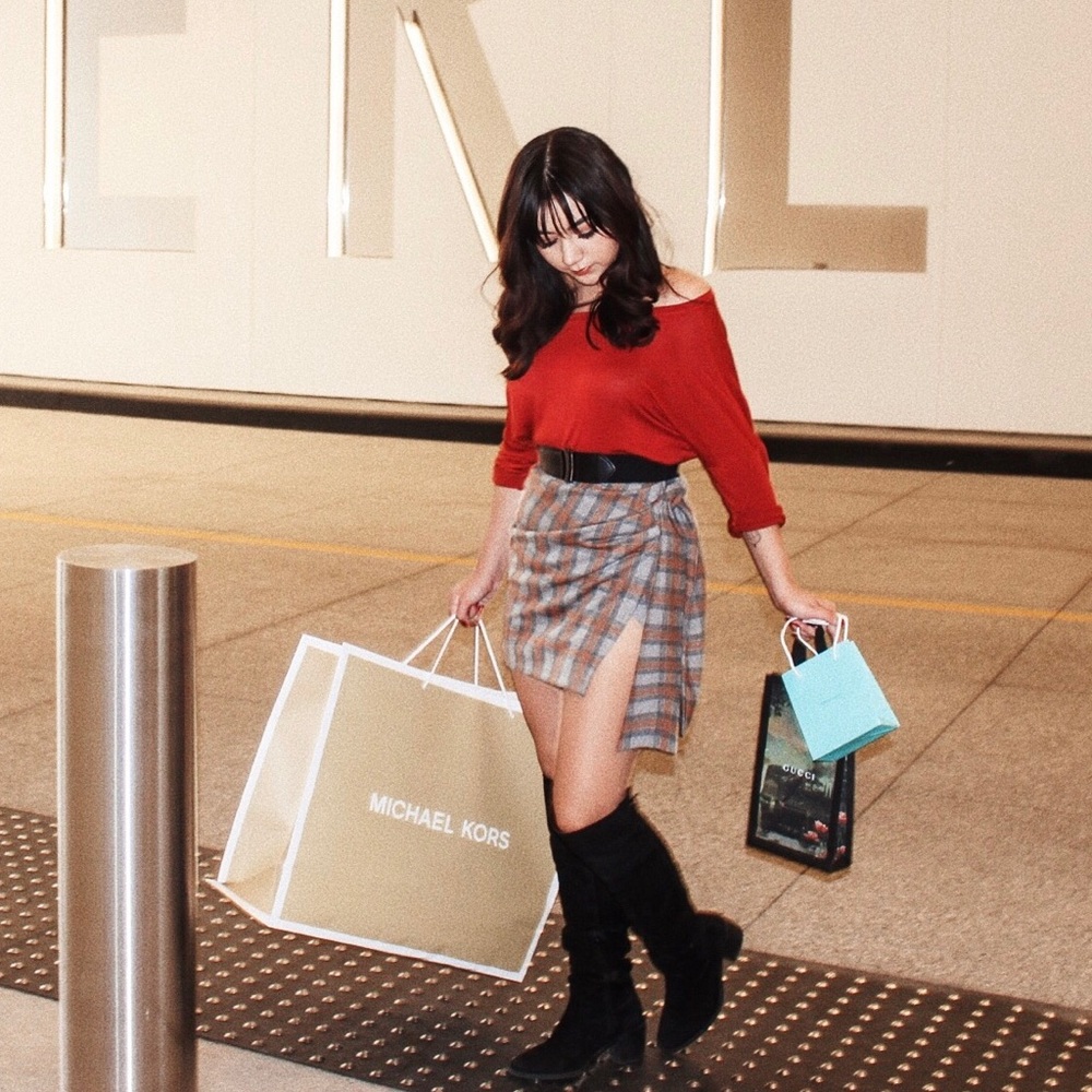 Plaid skirt - Picture 1 of 4